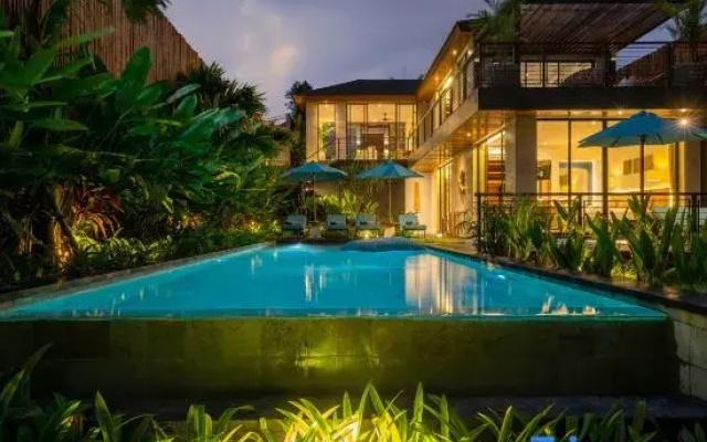 Villa Louna KVYZ3 by BaliSuperHost