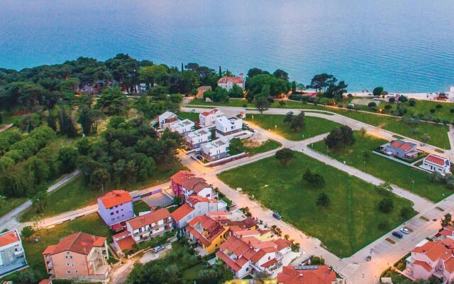 Nice Home in Fazana With Wifi and 1 Bedrooms