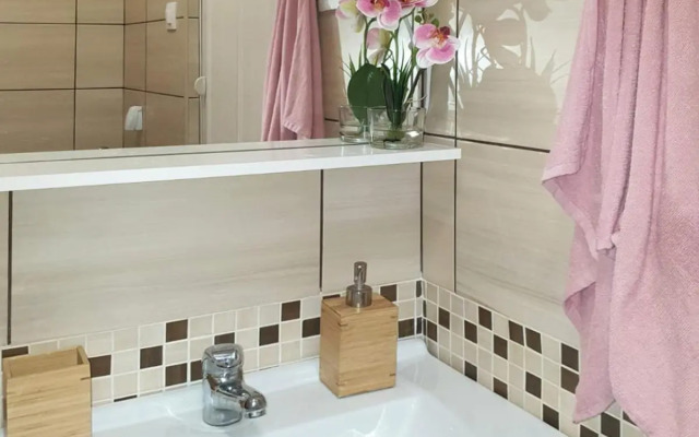 Comfortable and Homey apartment in downtown