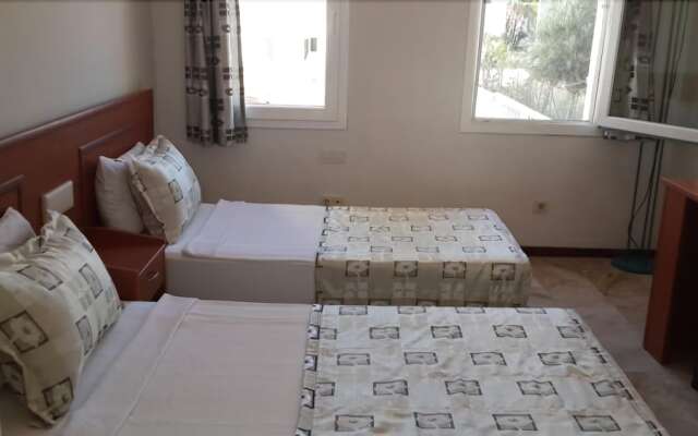Fiorita Beach Hotel