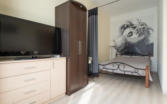 Apartments on 11 Mendeleev Boulevard, building 1