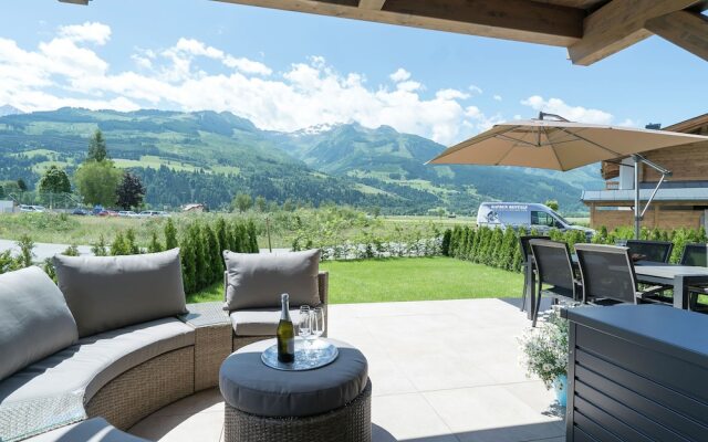 Luxurious Apartment In Piesendorf Near Ski Area