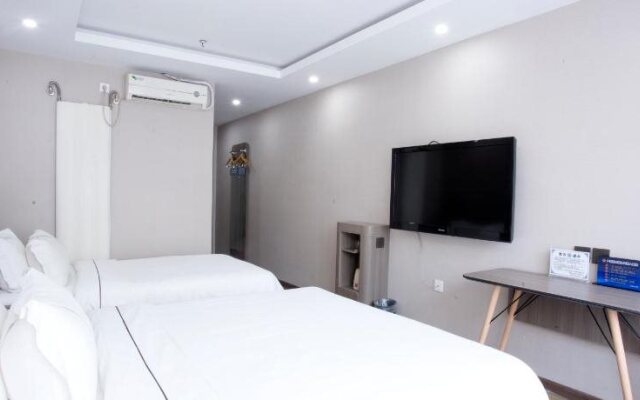 Hong Wei Yi Jia Beijing Niu Jie Hotel