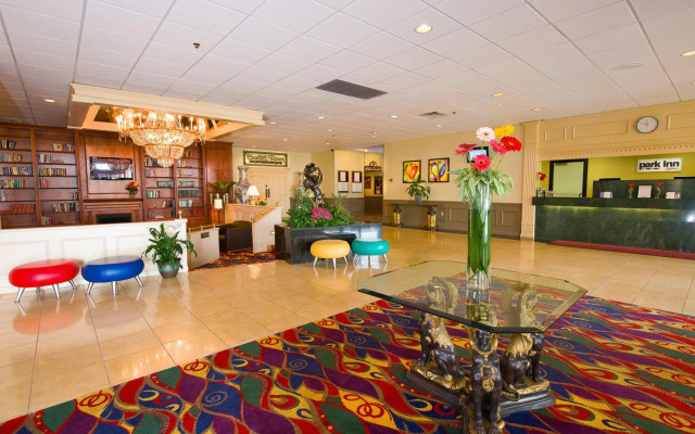 Park Inn by Radisson Sharon
