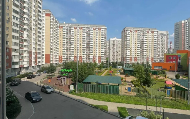 Apartments on Skhodnenskaya 29