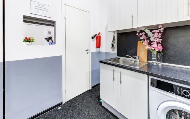 SuperHostel on Mayakovskogo 27