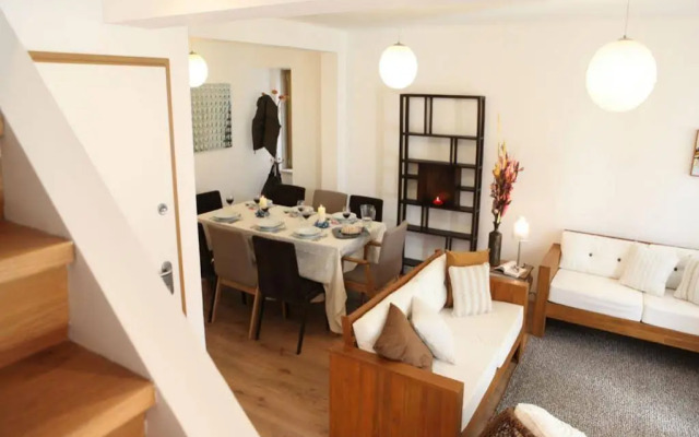 Traveling To Lisbon Bairro Alto Apartments