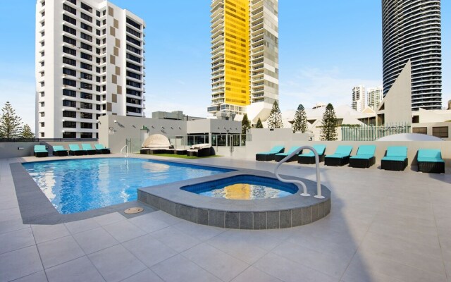 Victoria Square 2 Bed Ocean View Broadbeach