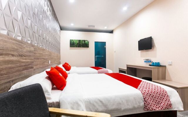 Oyo 1156 3S Hotel