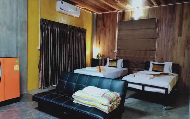 Baan9Nan Guest Home in Nan City