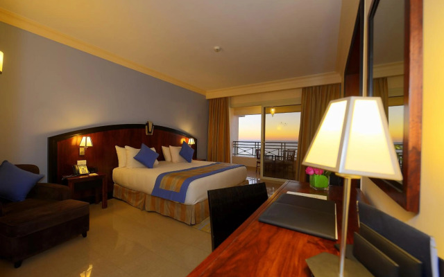 Stella Di Mare Beach Hotel & Spa
