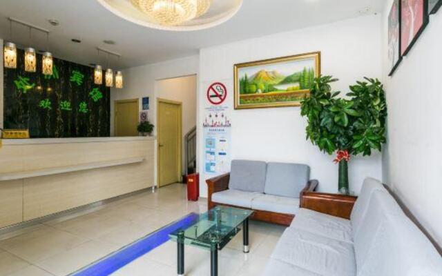 Chuzhou Hotel