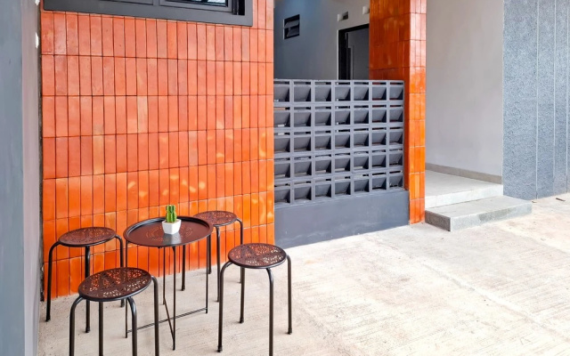 Urbanview Hotel Syariah Terra House Pati by RedDoorz – Guest Rooms – Pati
