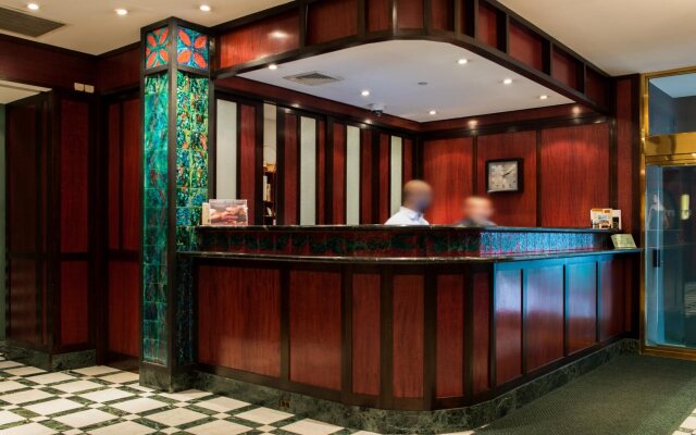 Washington Square Hotel