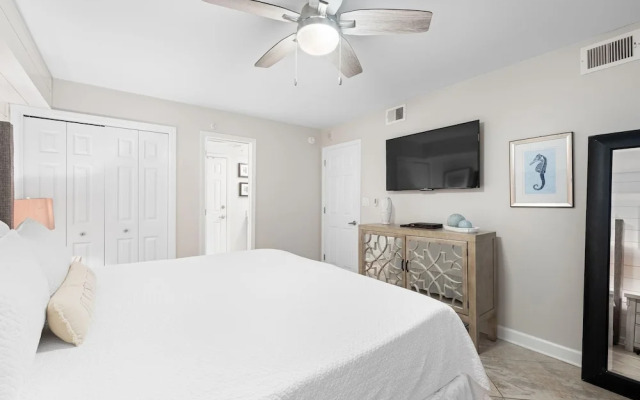 Seaspray West 304- Gulf Front