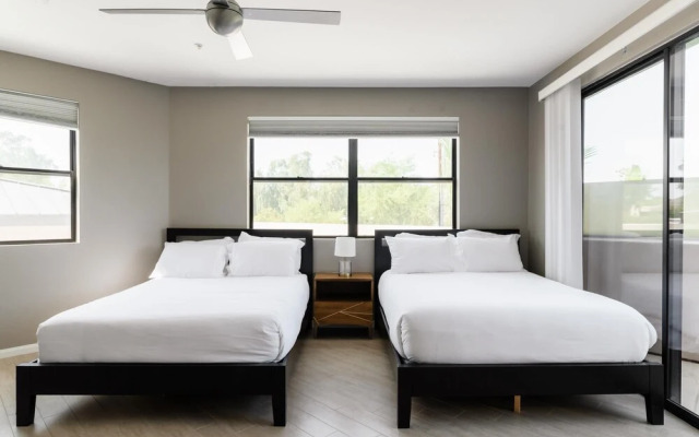 N 75th St Buyout - Ivory Buyout