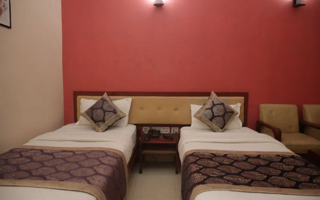 Hotel Satkar