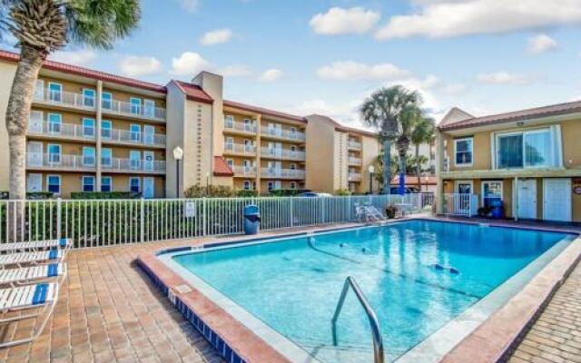 Atlantis #405 Apartment