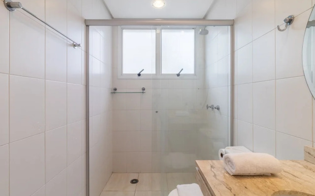 Ia71 Apto 3 Quartos Itaim 4p 3q