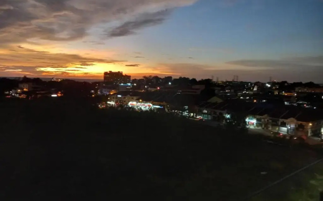 Sunset View 969 @ d'wharf PD Waterfront