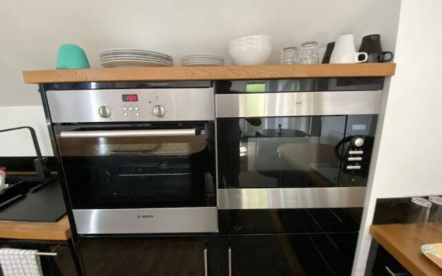 Spacious One Bed Deluxe Apartment in Daventry