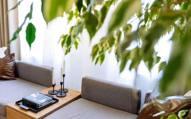 Stunning Views 2BR Intercontinental Flat