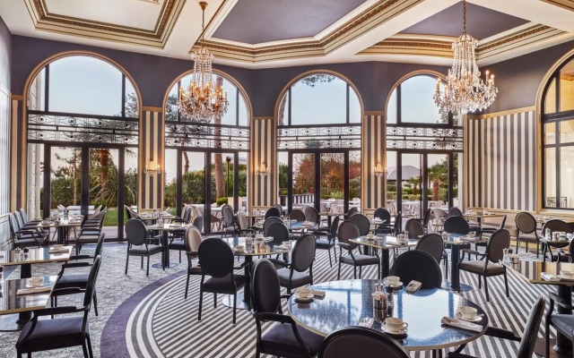 Hôtel Barrière l'Hermitage