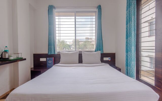 OYO 9738 Hotel House Khas Suites