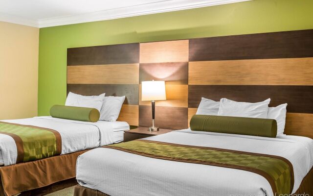 Rodeway Inn & Suites Canyon Lake-Menifee West