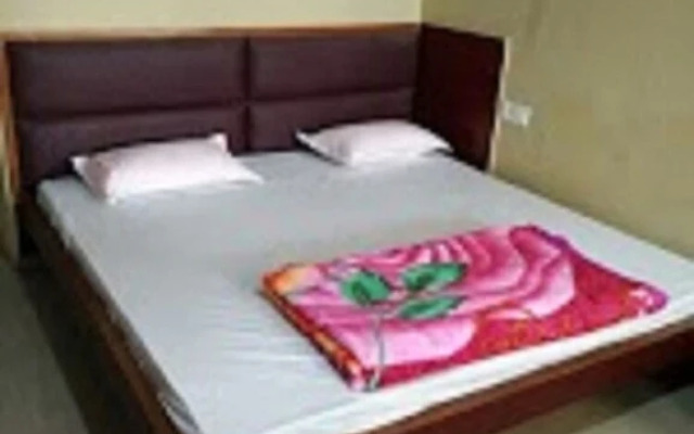 Hotel The Grand Aryakul