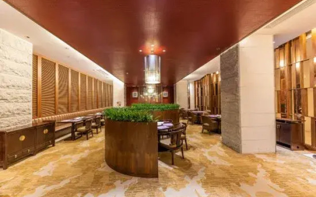 Xili International Hotel