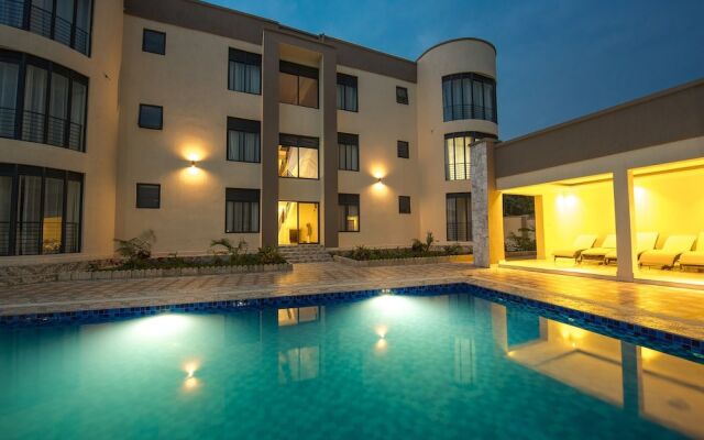 Lexor Apartments