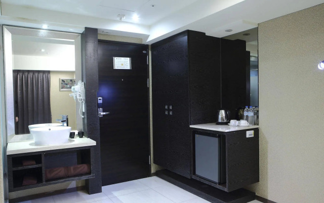 Nest Hotel