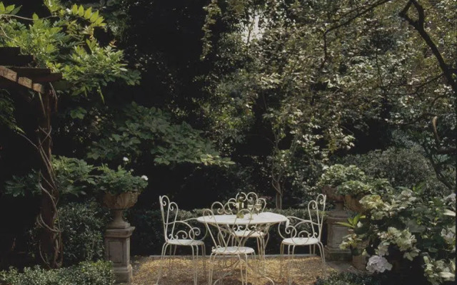 Number Sixteen Hotel, Firmdale Hotels