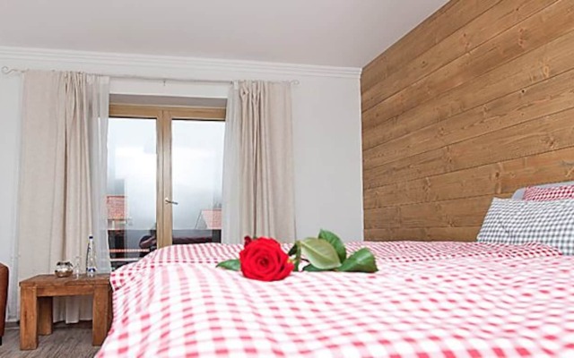 Alpinhotel INzeller