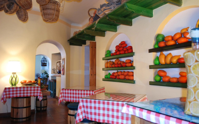 Vieja Cuba Hotel
