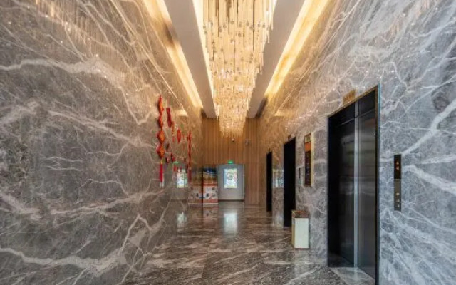 Rezen Longuu Hotel (Shenzhen Longgang Universiade Center Station)