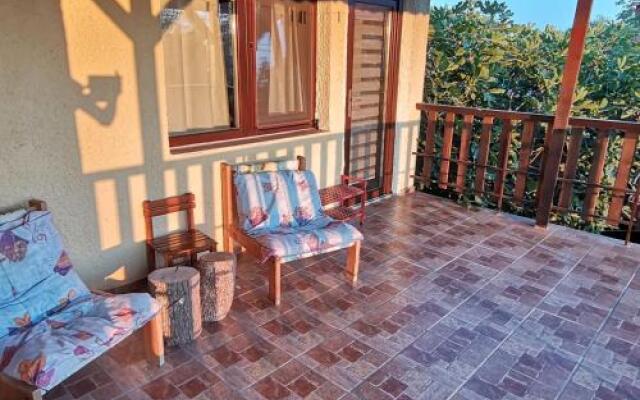 Guest House Villa Penchevi