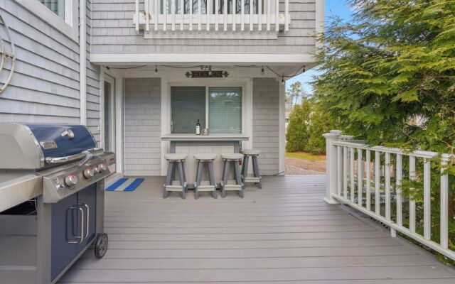 The Endless Summer Hideaway