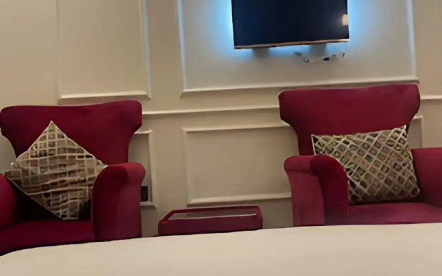 Elite Elegance Inn