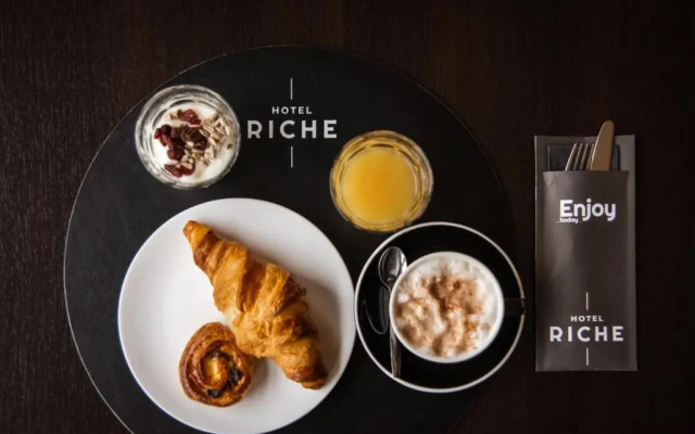 Hotel Riche