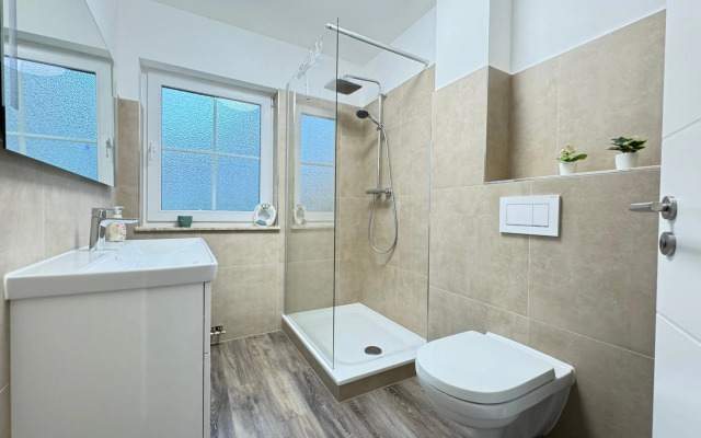 Ferienhaus Vier-Jahreszeiten fur 6 Personen in direkter Strandnahe