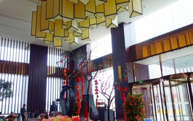 Scholars Hotel (Zhenjiang City Government Sports Exhibition Center)