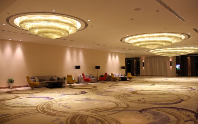 Crowne Plaza Wuxi Taihu by IHG