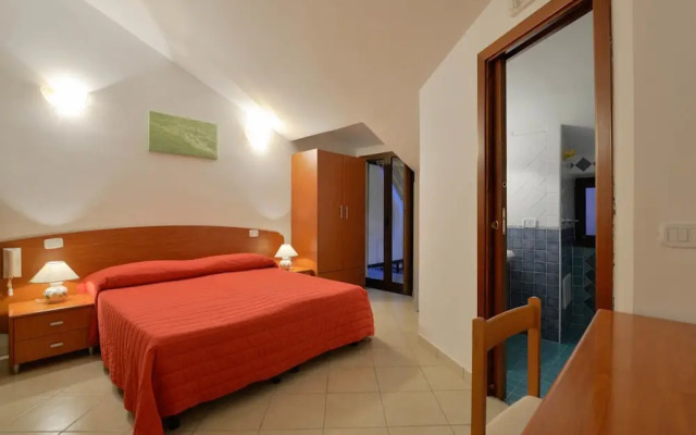 Hotel La Marina