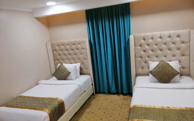 Grand Lily Hotel Suites