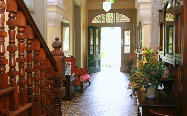 Avonmore on the Park Boutique Hotel