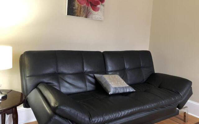 Leaside Executive Apartments