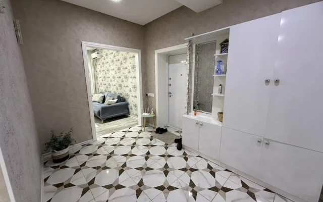 Charming 2-bed Apartment in Baku City Center