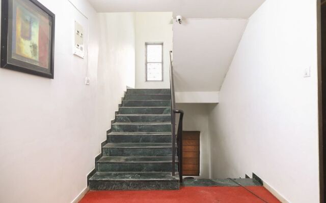 OYO 26499 Check Inn Service Apartment